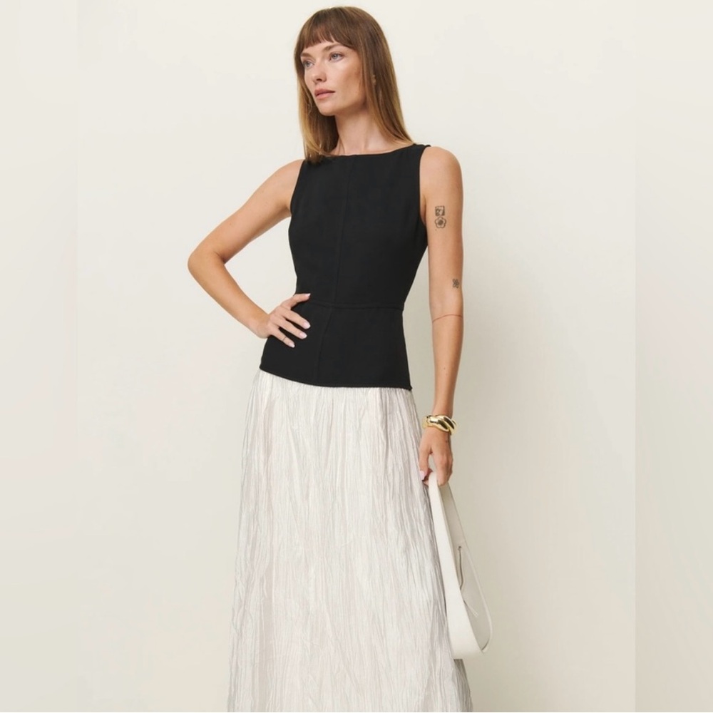 NWOT Reformation Cyra Dress In Black, brand new without tags never worn size 4 - Picture 7 of 12